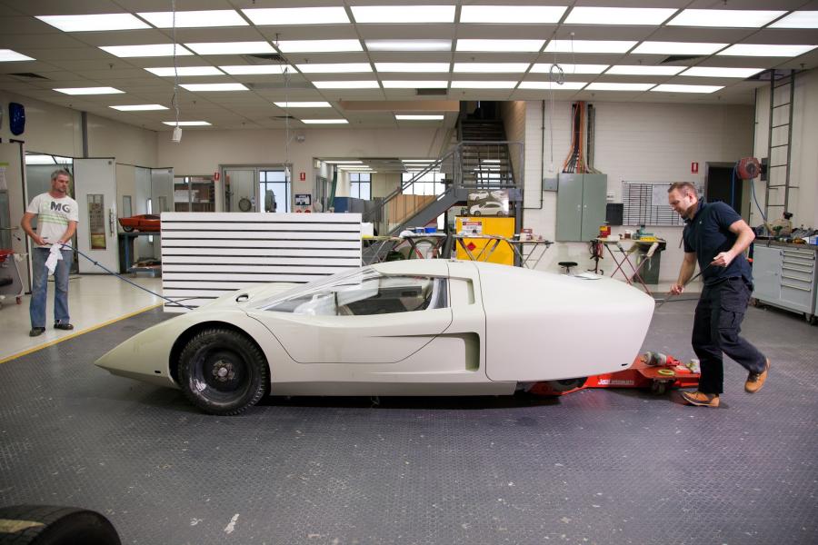  Holden Hurricane Concept 1969 года  (фото 43 из 81)